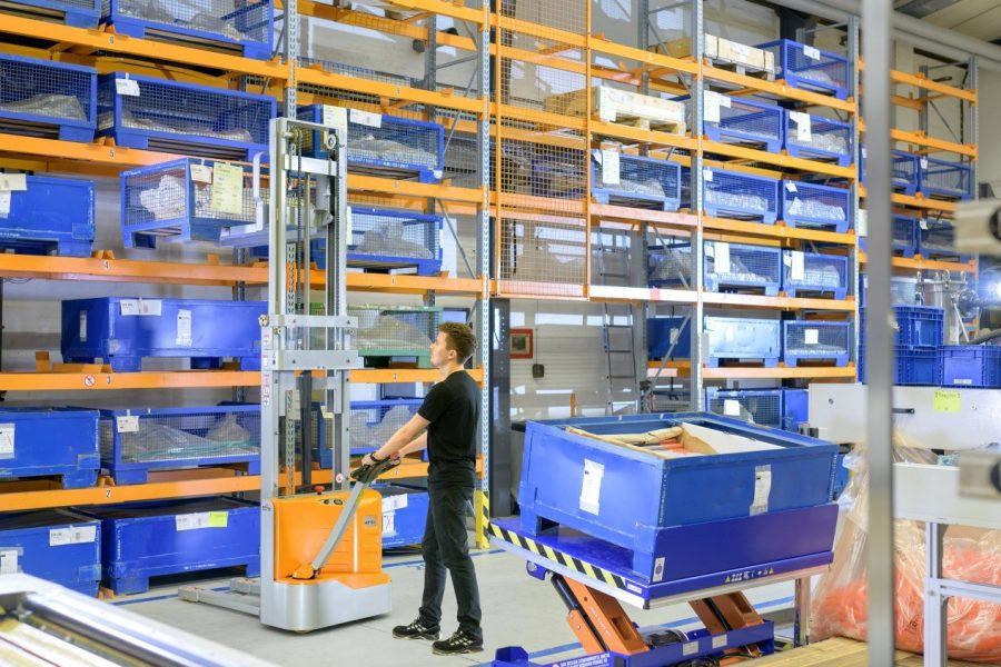 apilador-eléctrico-ecv-10-detalle