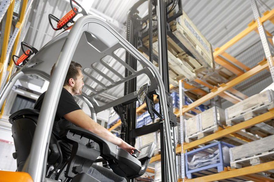 Nueva carretilla eléctrica RXE 10-16C