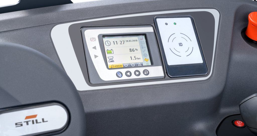 FXH-25_Display-Zugang_Galerie_4K